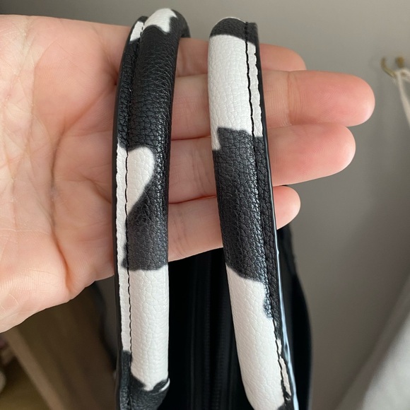 Wrangler Black and White two way Bag - Picture 7 of 15